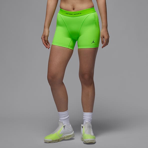 NIKE ハーフタイツ グリーン M 楽天市場】ハーフパンツ ナイキ（カラーグリーン）（ウェア